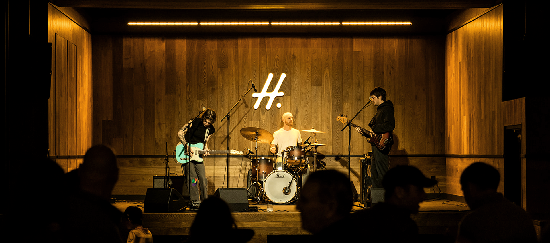 Jin Performing on helliwell stage